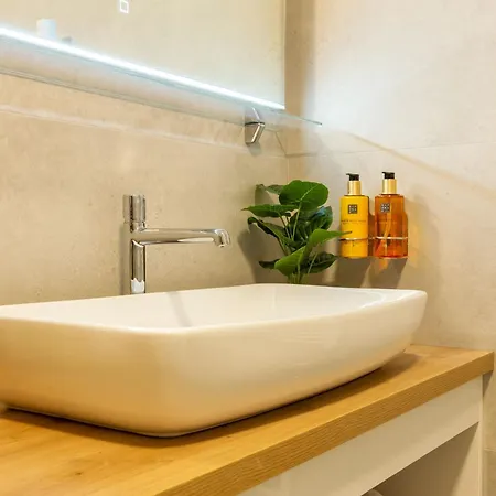 2M Exclusive Rooms Zadar Exterior photo