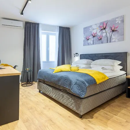 2M Exclusive Rooms Zadar Exterior photo